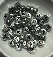 Acrylic Plastic Letter Beads 7mm